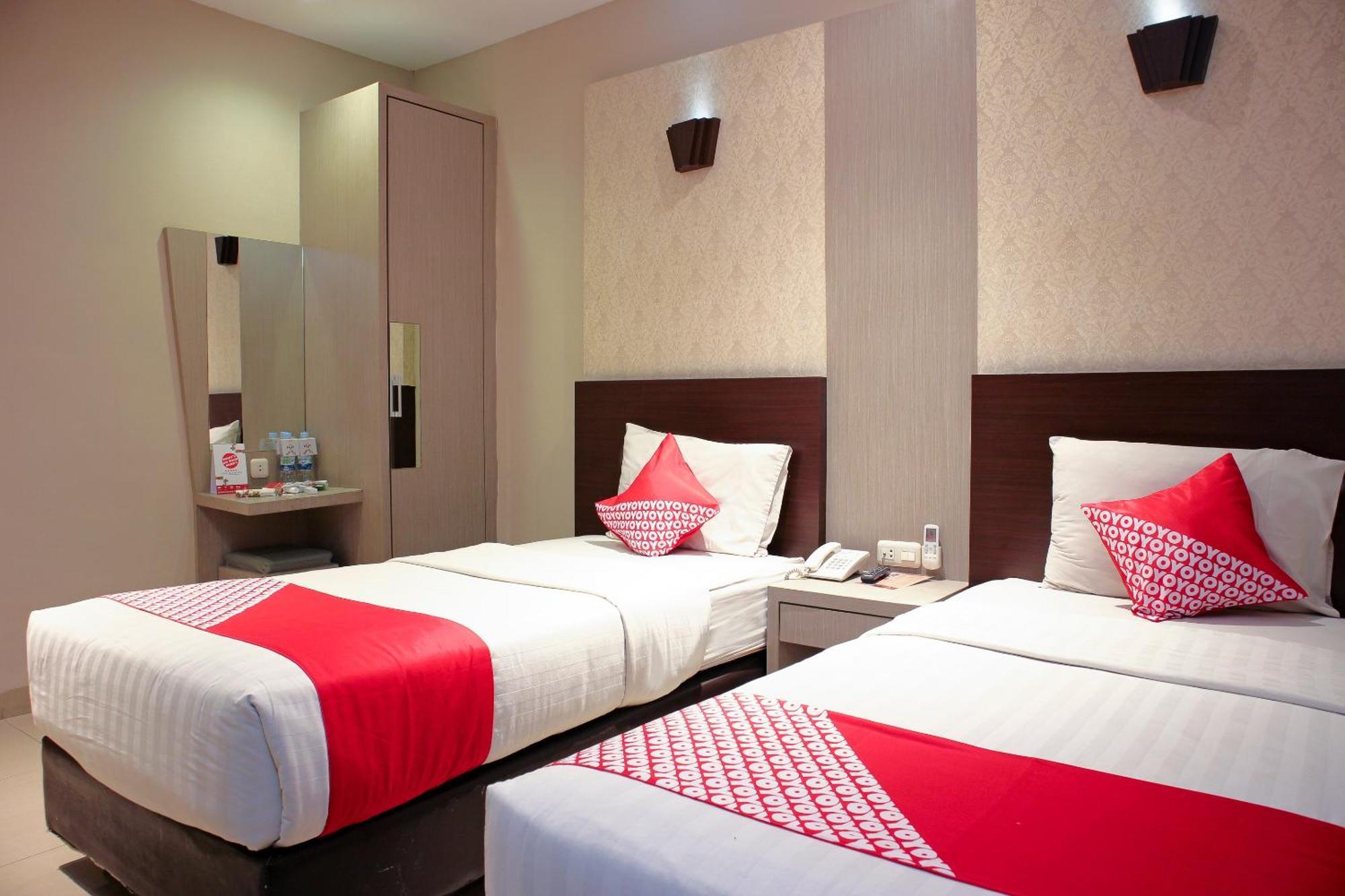 Oyo 1009 Hotel Bumi Malaya ميدان المظهر الخارجي الصورة